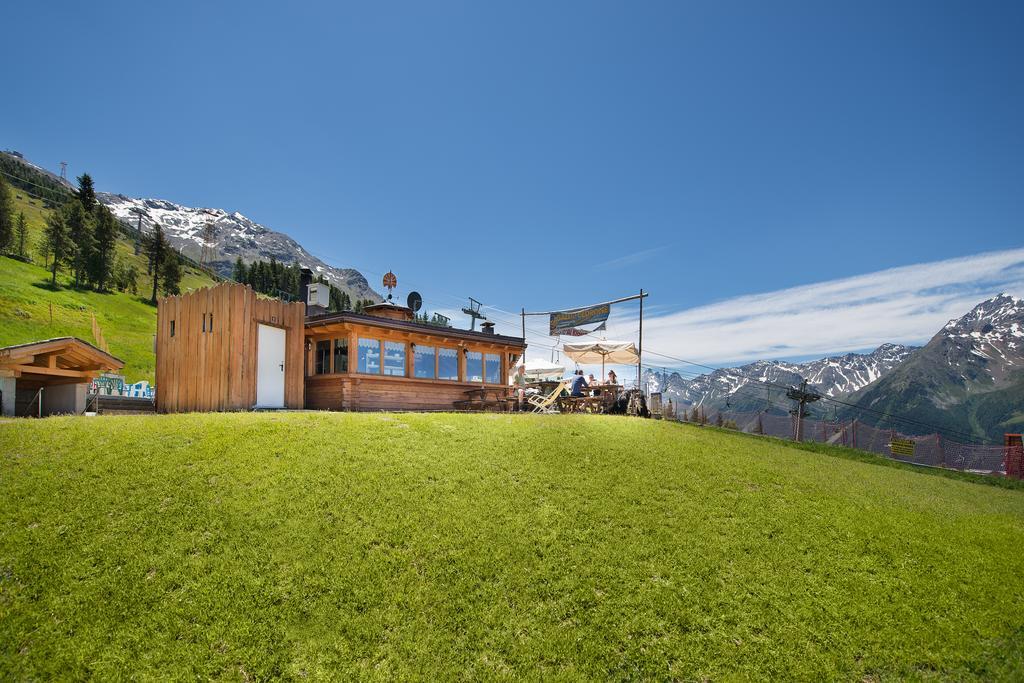 Hotel Gallo Cedrone Valdisotto Exteriör bild