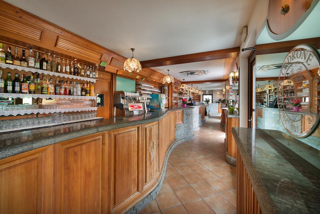 Hotel Gallo Cedrone Valdisotto Exteriör bild